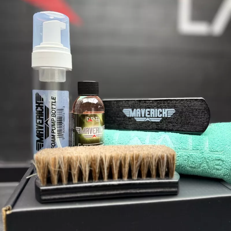 CASE of 6x MAVERICK Leather & Fabric Maintenance kit